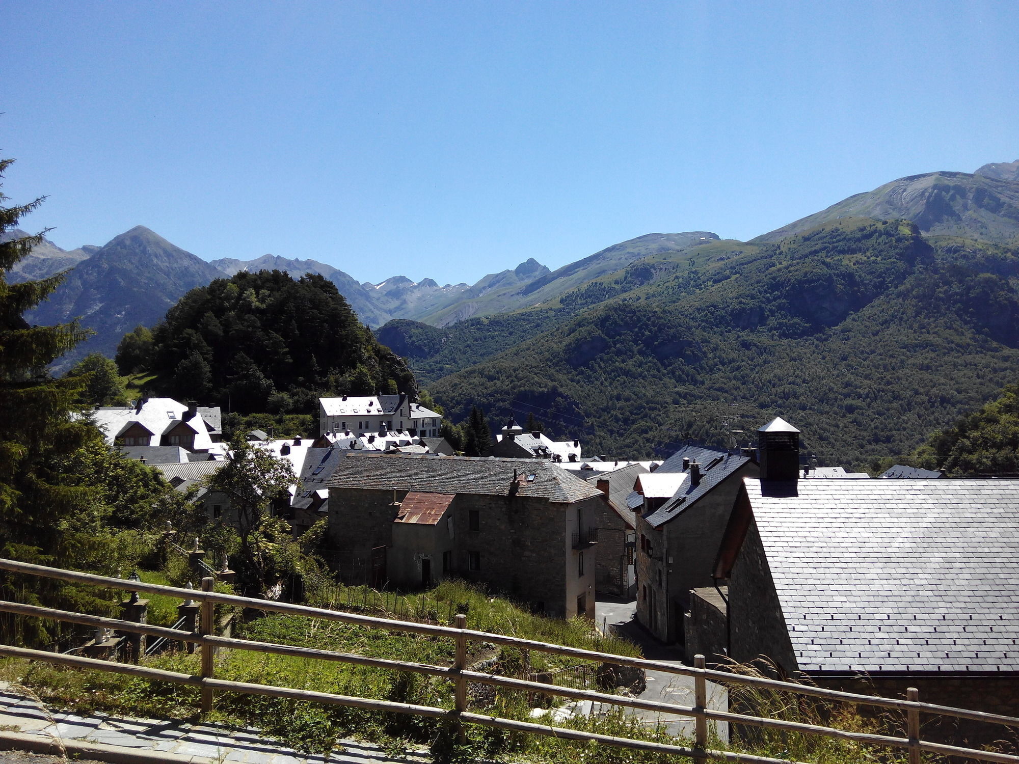 Abadia Del Pirineo Hotel Tramacastilla de Tena Exterior photo